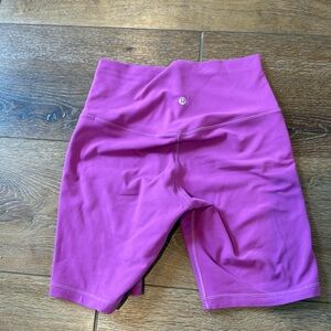 Lululemon Align 8” short. Size 6